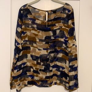 Club Monaco. Long-sleeve silk blouse. Large.